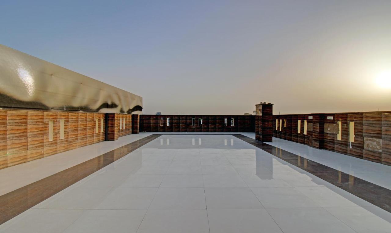 Hotel Treebo Trend Wedding Bells Kanpur Exterior foto